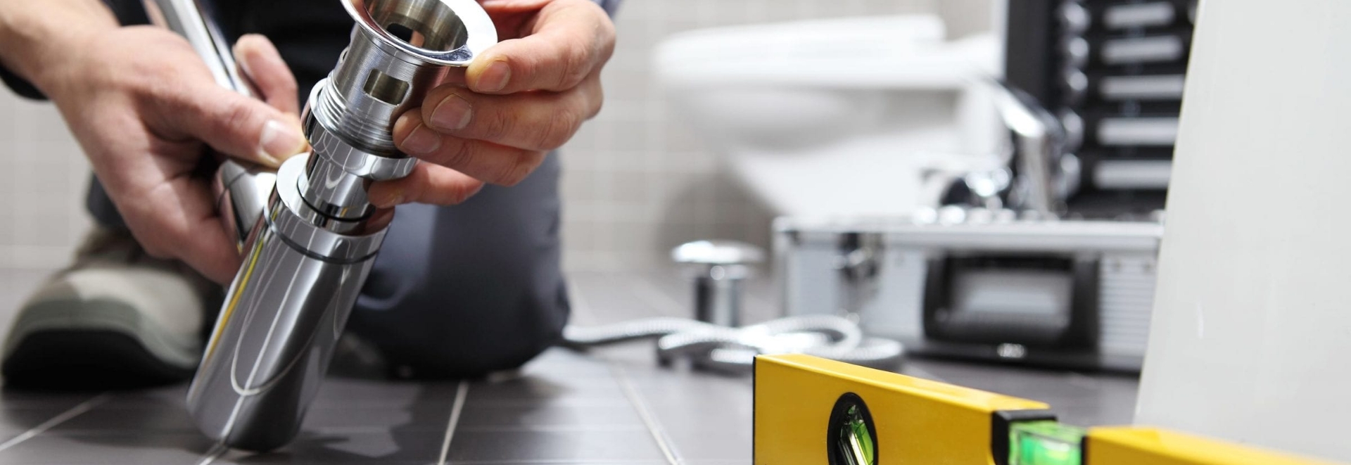 Électricien plombier à Hénanbihen